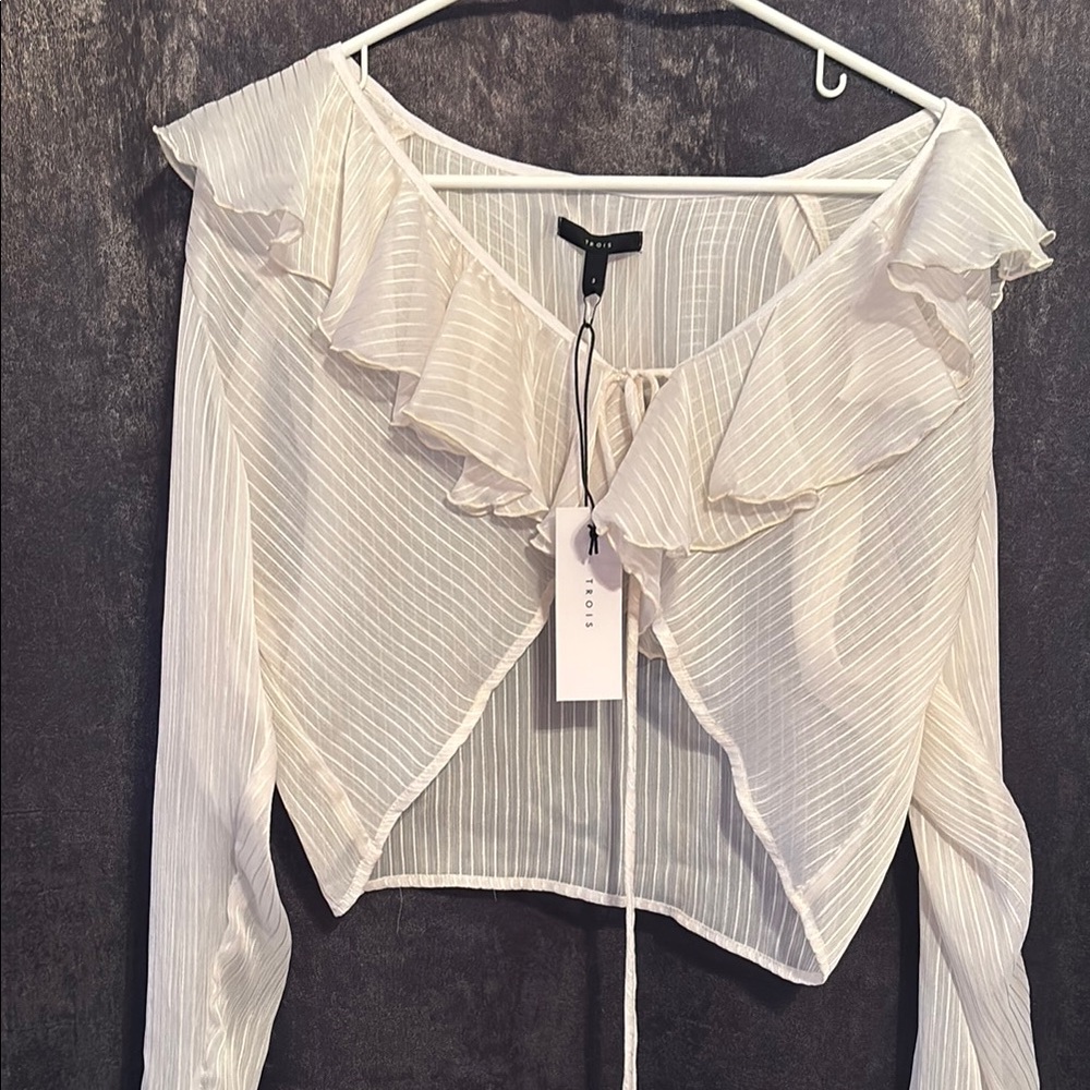 Chic Cream Ruffled Blouse
